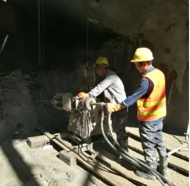 沈丘水下抗分散灌浆料特点 水下不分散注浆料介绍