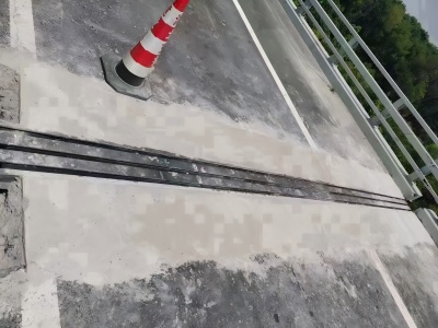 沈丘伸缩缝更换后浇筑材料快速结构修补料速砼的产品特点及施工流程​